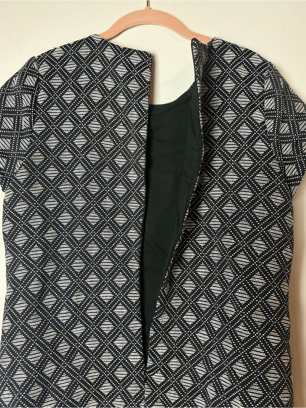 Banana Republic Geometric Dress - Size 10 - Picture 4 of 6